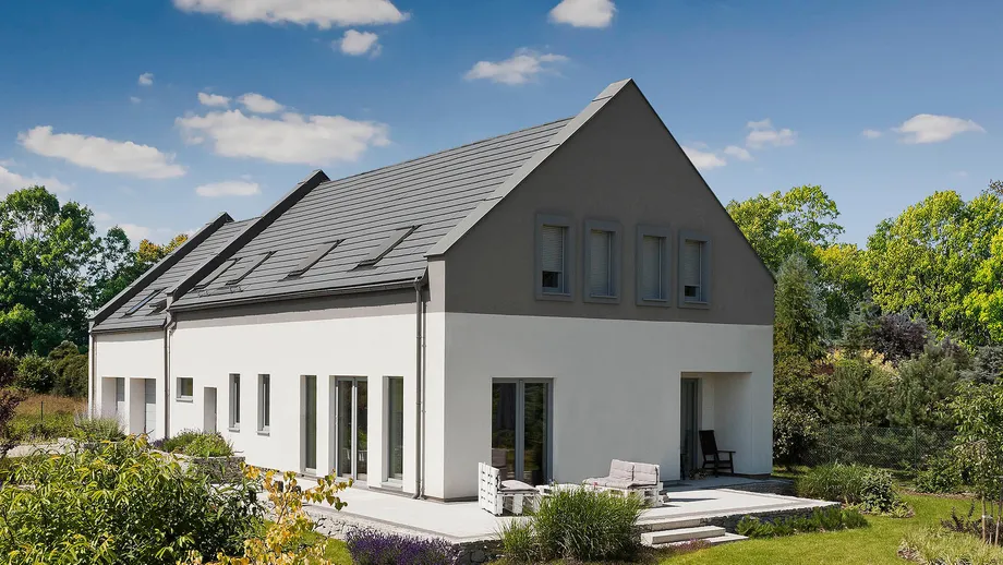 Dachówka betonowa Teviva w kolorze grafitowym